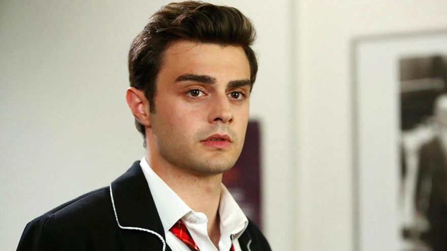 Yiğit Koçak, Ömer en 'Hermanos': de la renovación de la serie a otros éxitos turcos que triunfarían en Antena 3