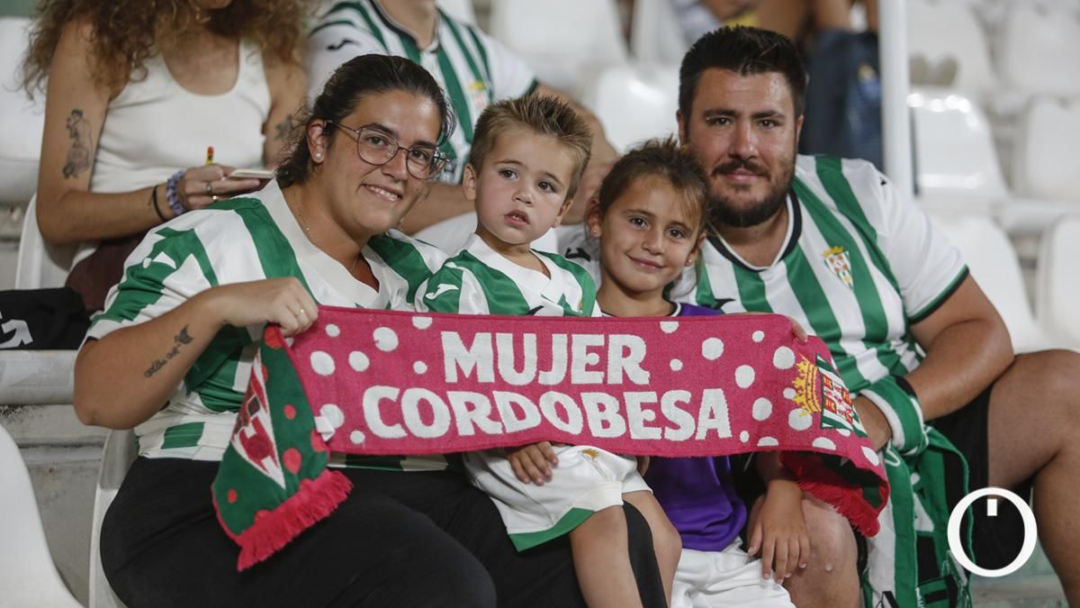 Grada Blanquiverde del Córdoba CF - CD Castellón