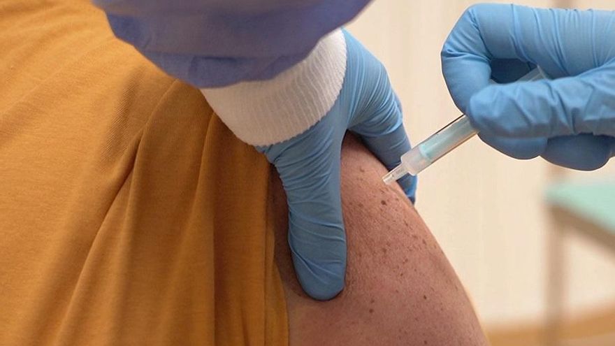 Andalucía empieza a llamar para administrar la tercera dosis a inmunodeprimidos en los hospitales