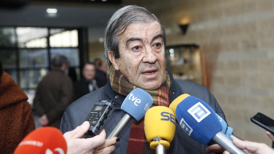 Álvarez-Cascos será juzgado por un presunto delito de apropiación indebida después de las elecciones de mayo