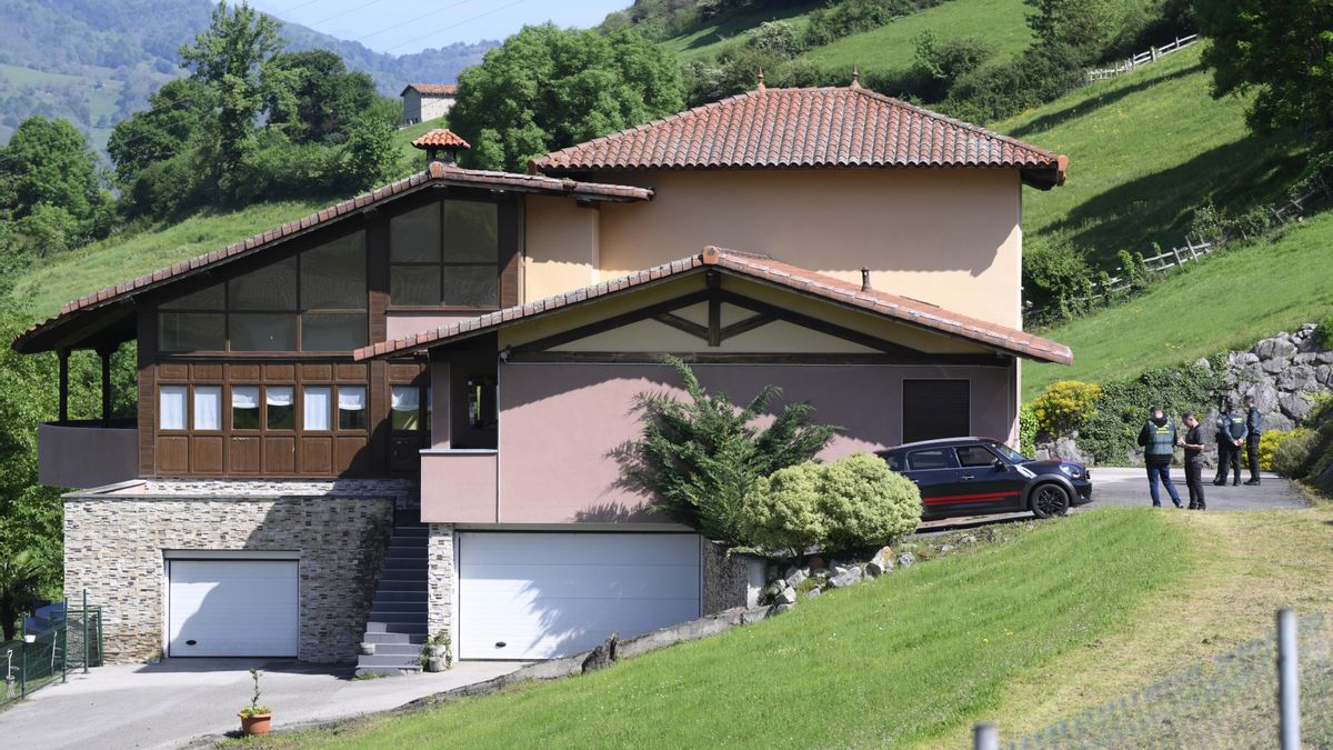 Chalé del matrimonio en Columbiello, en Lena, que según las primeras investigaciones, estaba pendiente de una orden de desahucio.