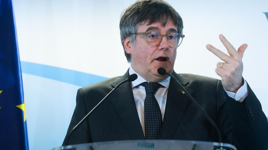 Imagen de archivo del ex presidente de la Generalitat, Carles Puigdemont. EFE/EPA/OLIVIER HOSLET