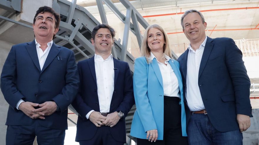 Kicillof recibe a los intendentes alineados para avanzar en su estrategia dentro de la interna del peronismo