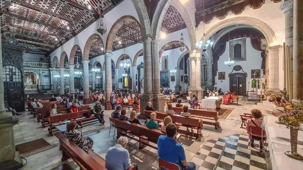 El ciclo ‘Noches con Alma’ en El Salvador,  dedicado ‘Al calor de la familia’