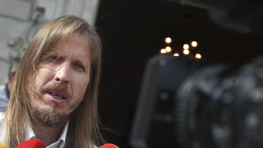 El secretario de Organización y portavoz de Podemos, Pablo Fernández, que se encuentra este martes en Ponferrada