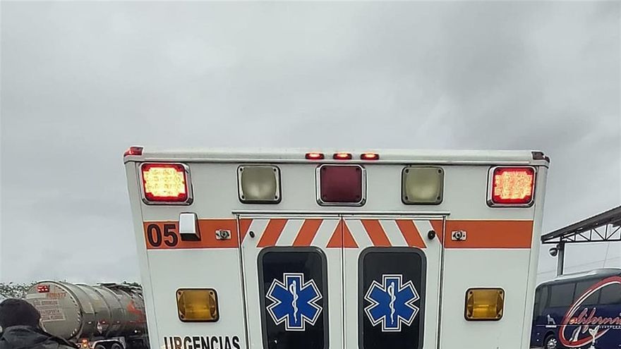 México intercepta a 36 migrantes hacinados en una ambulancia pirata