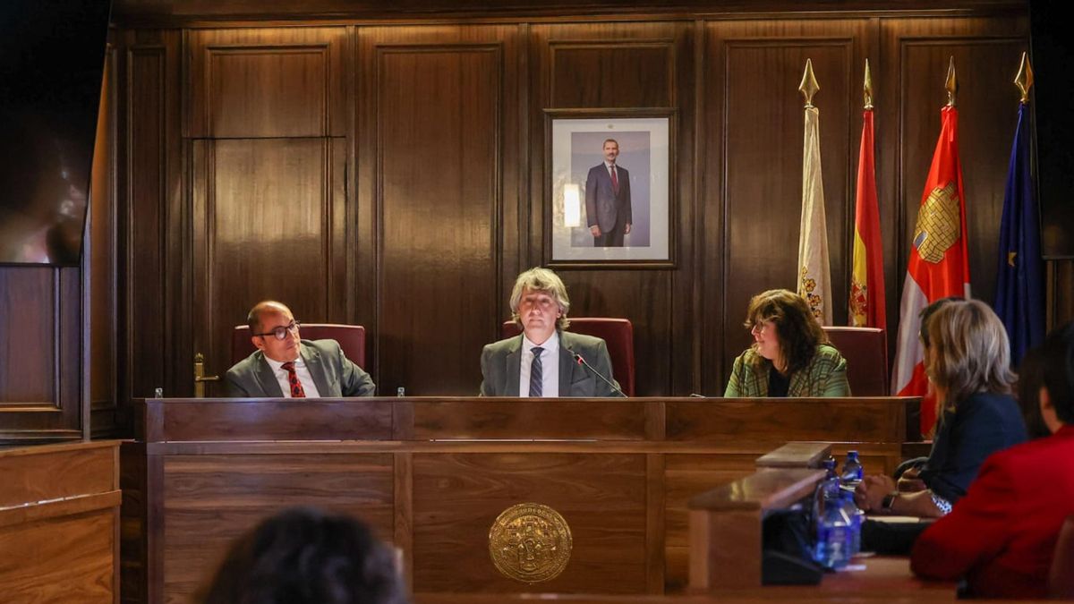 Martínez se despide de la Alcaldía de Soria: "No es solo un cargo, es una forma de servir y vivir"