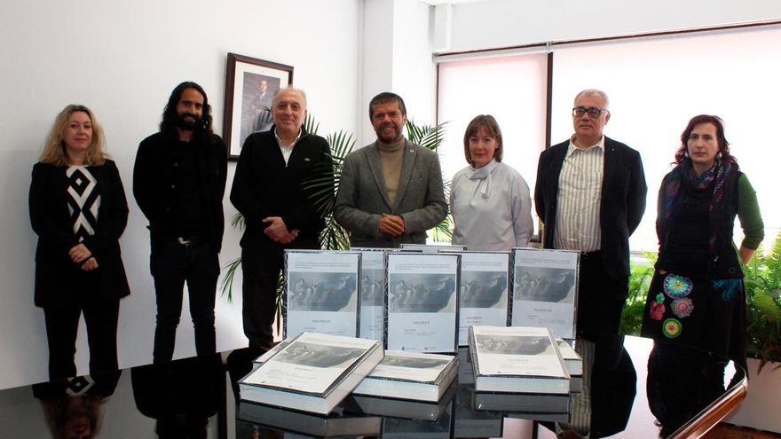 La ULL entrega al Gobierno de Canarias la tercera fase del Catálogo de Vestigios Franquistas, con 428 elementos censados