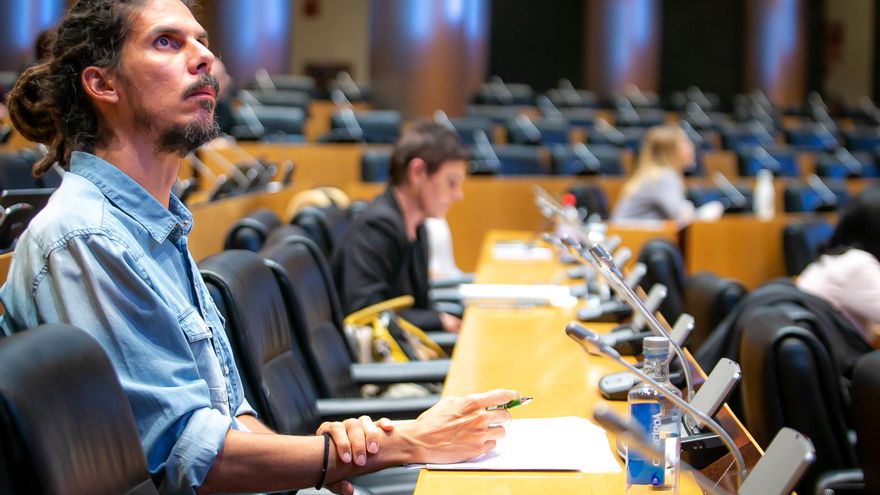 Asombro en Podemos tras la apertura de una causa penal contra el diputado Alberto Rodríguez por un presunto delito de lesiones en 2014