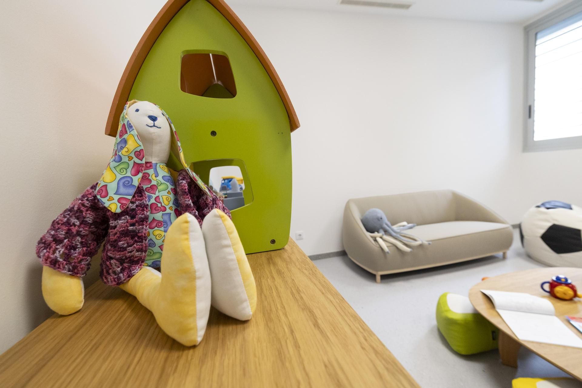 Detalle de las instalaciones para atención de menores abiertas por el Gobierno de Canarias en colaboración con el Instituto de Medicina Legal.