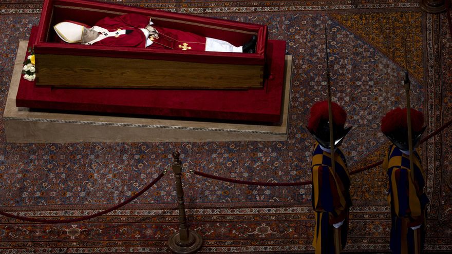 La primera dama y la canciller representarán a Colombia en el funeral del papa Francisco