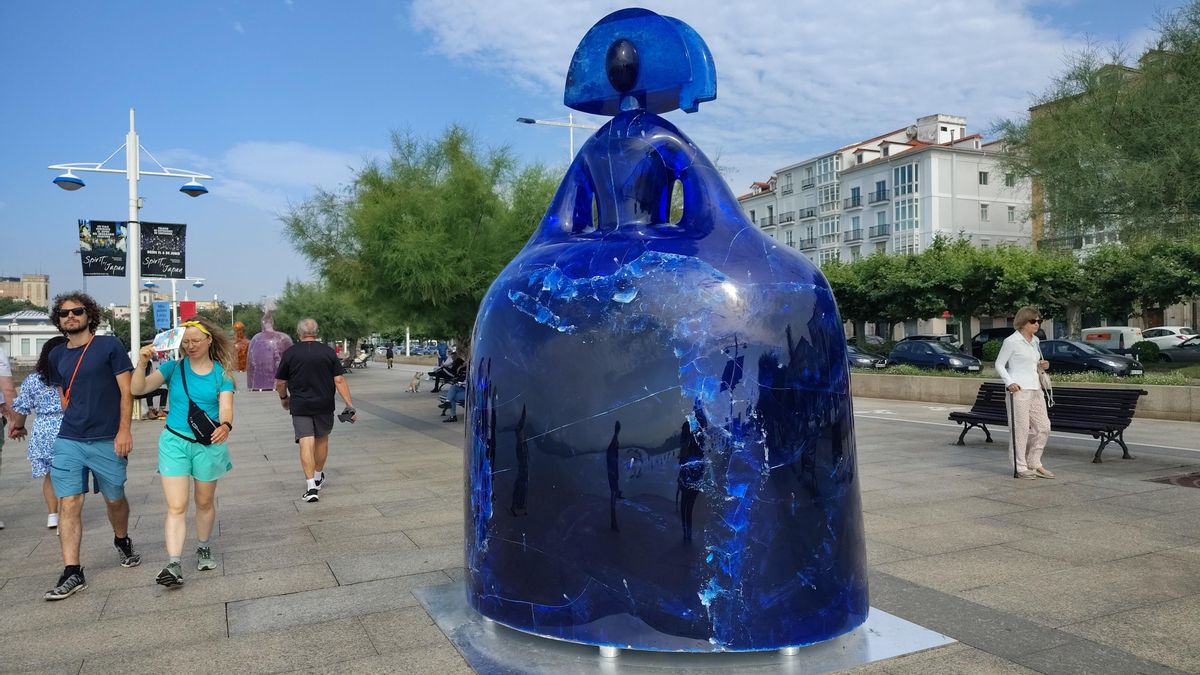 La exposición de Manolo Valdés está instalada en el Muelle de Calderón hasta el 30 de septiembre