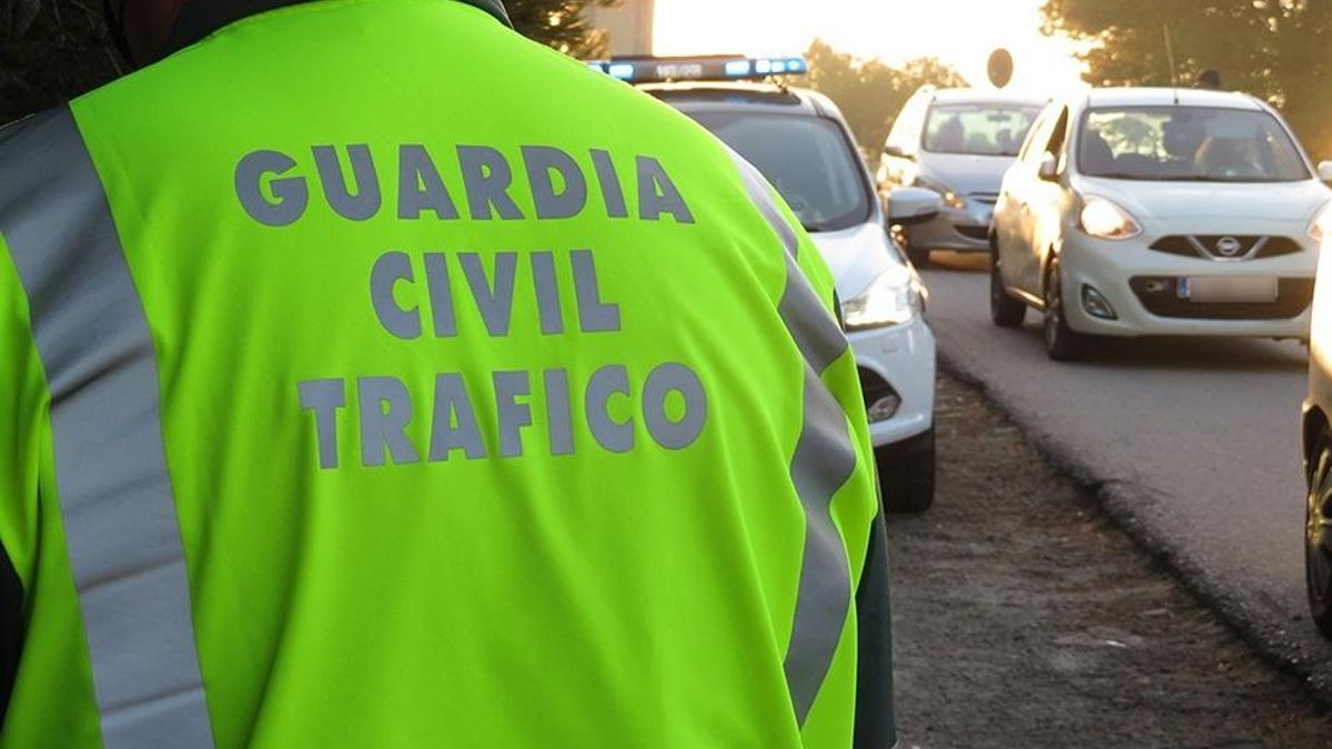 Muere un motorista tras una colisión con un coche en la EX-310, cerca de Badajoz