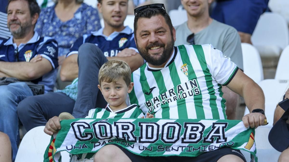 Grada Blanquiverde del Córdoba CF - Sporting de Gijón