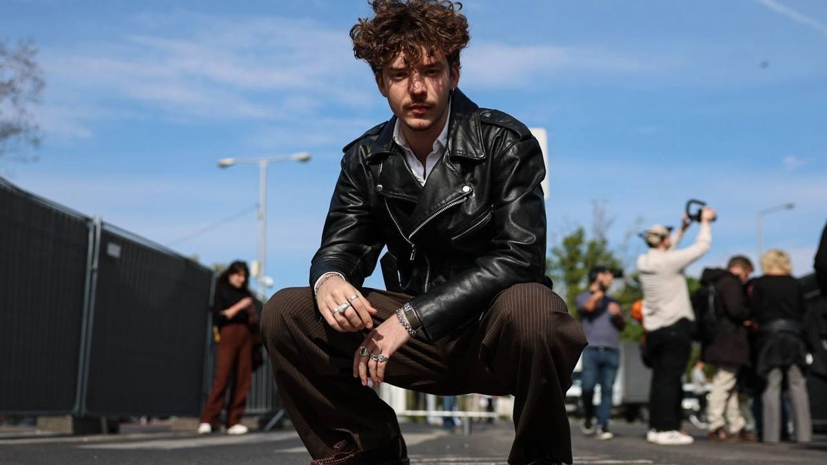 Marci Mehringer, uno de los cantantes en el festival celebrado en la Plaza de los Héroes de Budapest