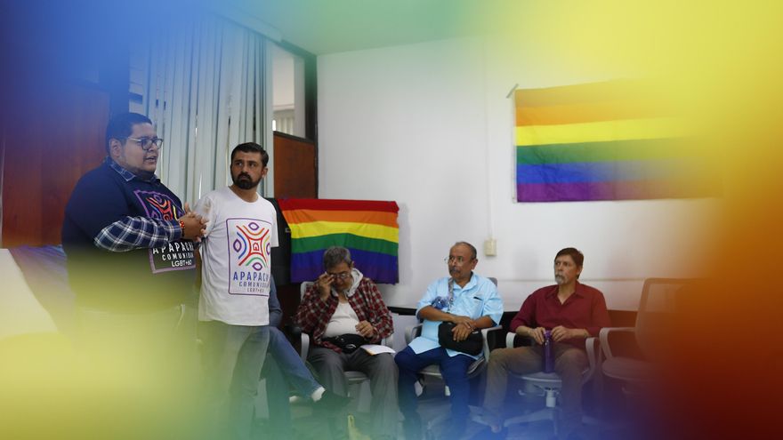 La población LGTBI de la tercera edad en México vive en soledad y rechazo