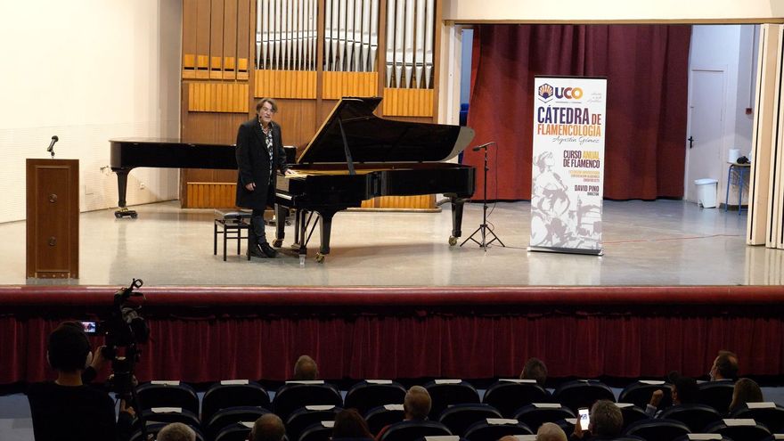 Conferencia de David Dorantes en la Cátedra de Flamencología de la UCO