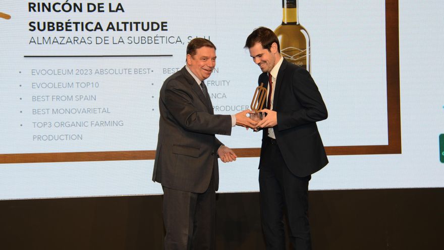 Planas vuelve a hacer un llamamiento para que se moderen los precios del aceite de oliva