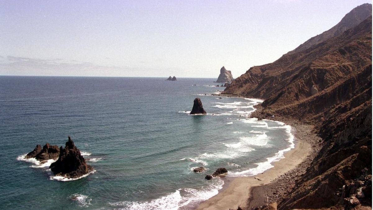 Canarias desoye al Estado y avala las obras de emergencia para recuperar la playa de Benijo, en Santa Cruz de Tenerife