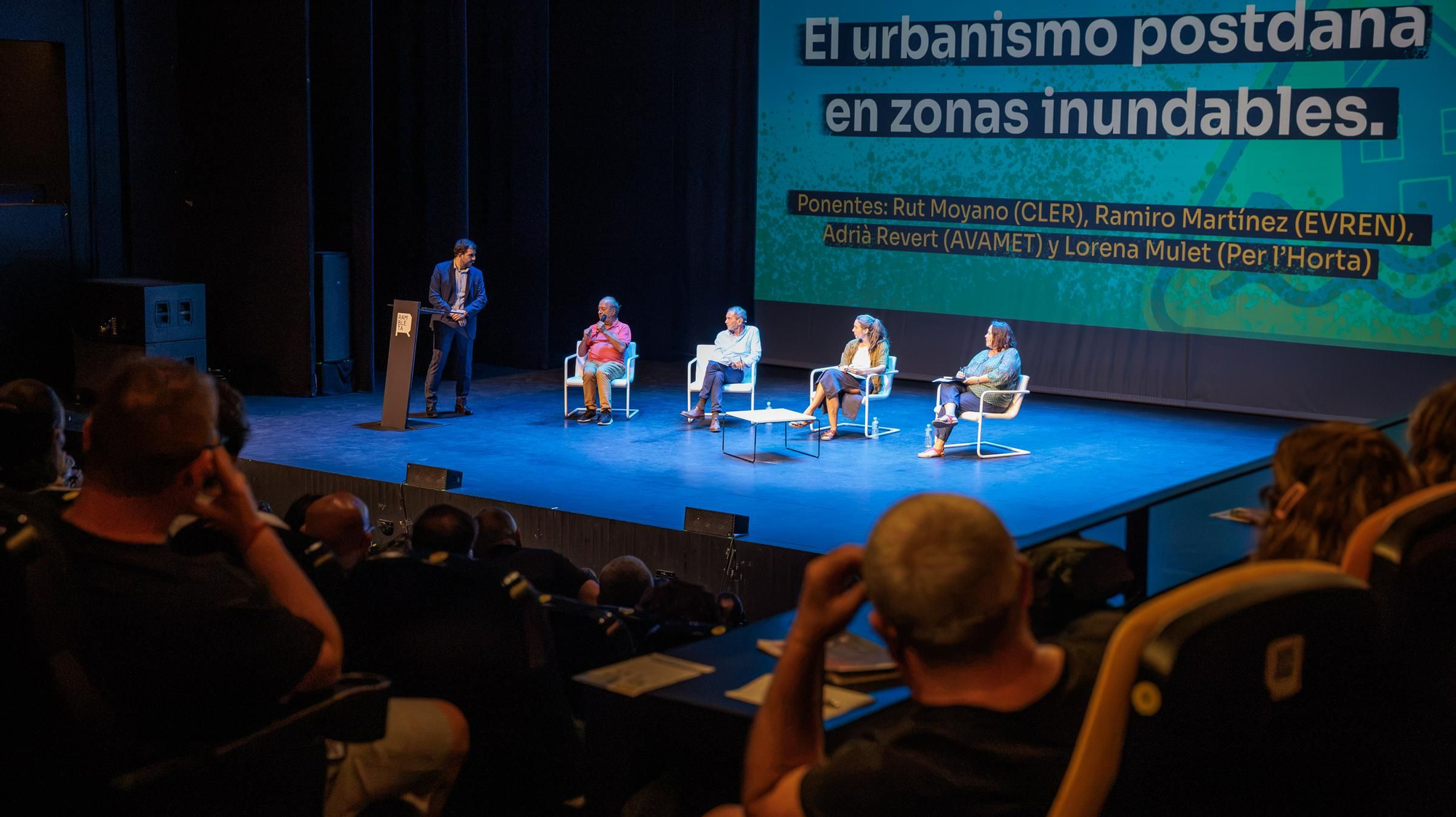 La jornada 'Inundaciones intensas y cambio climático en un contexto metropolitano. Los casos del Túria, el Poyo y el Carraixet', en imágenes