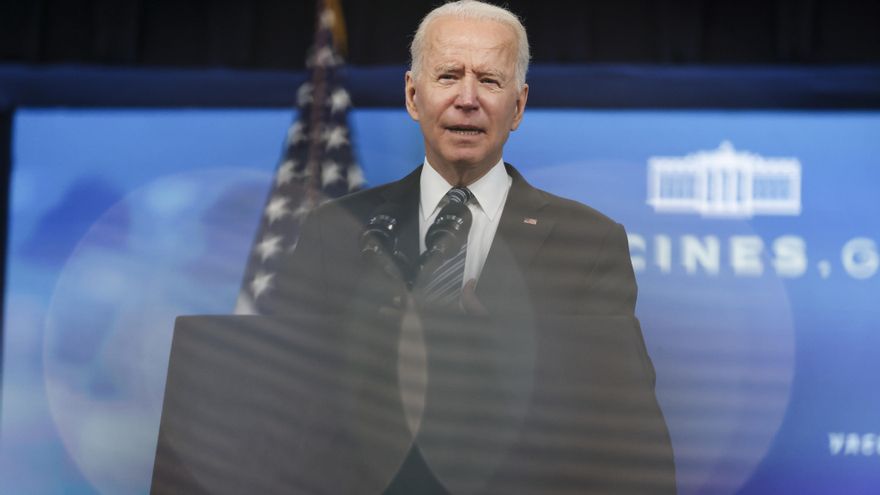 Biden firma una orden para aumentar la ciberseguridad tras el pánico desatado por el hackeo de la red de oleoductos