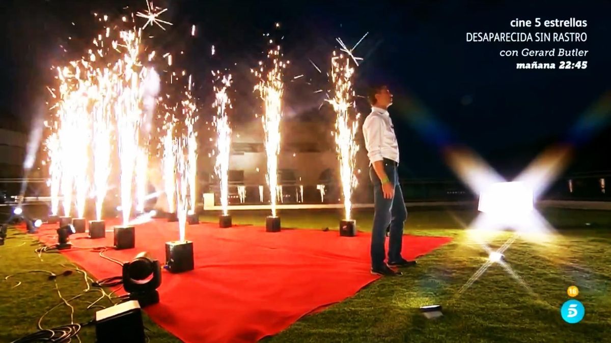 Ángel Cristo, recibido con fuegos artificiales en Telecinco