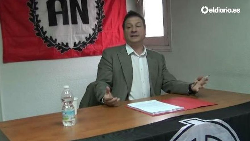Vox deja caer a su candidato por Albacete, que realizó comentarios homófobos y negacionistas