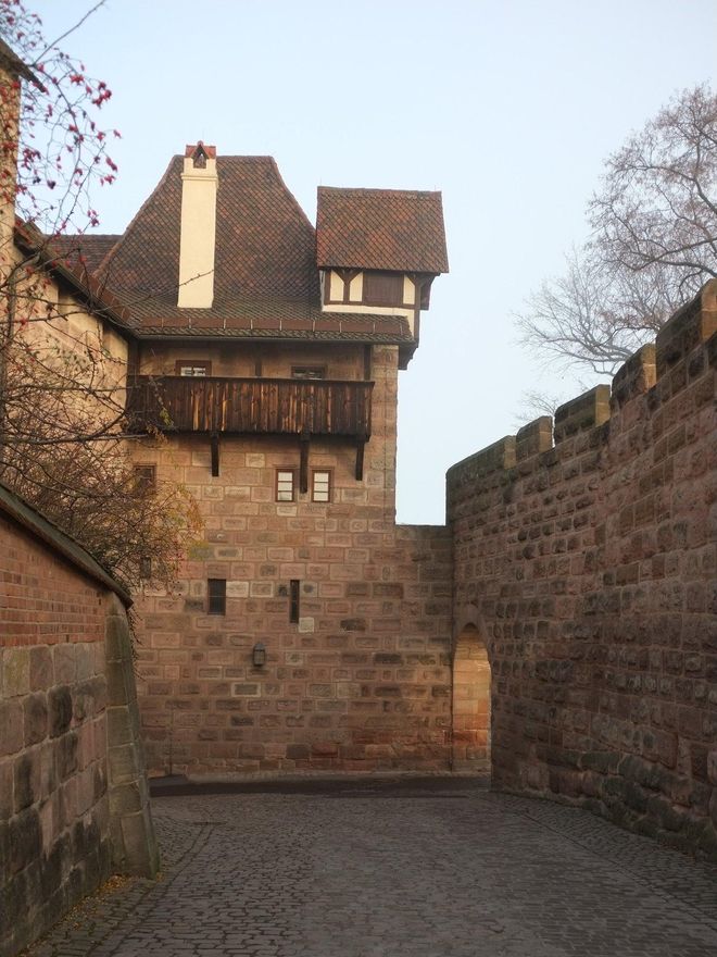 Muros centenarios. Castillo de Núremberg.