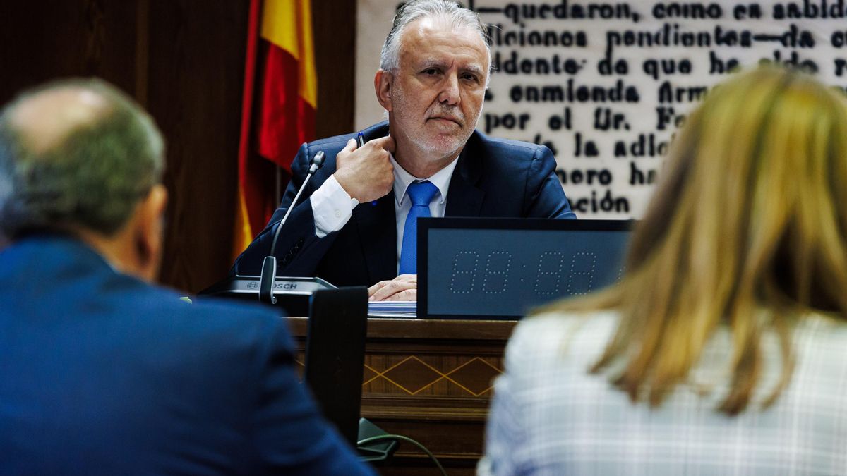 Imagen de archivo del ministro de Política Territorial y Memoria Democrática, Ángel Víctor Torres, en una comparecencia en la Comisión de Investigación por el caso Koldo, en el Senado, el pasado 28 de noviembre de 2024, en Madrid (España).