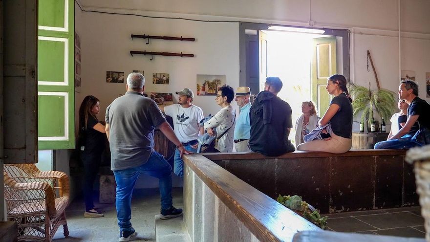 El grupo comenzó el martes 25 de abril la visita por Agaete