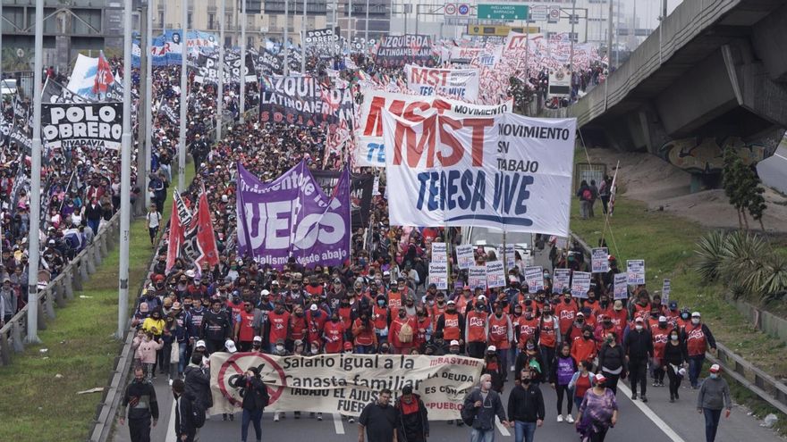 Los piqueteros duros le marcan la cancha a Zabaleta y amenazan con un acampe permanente