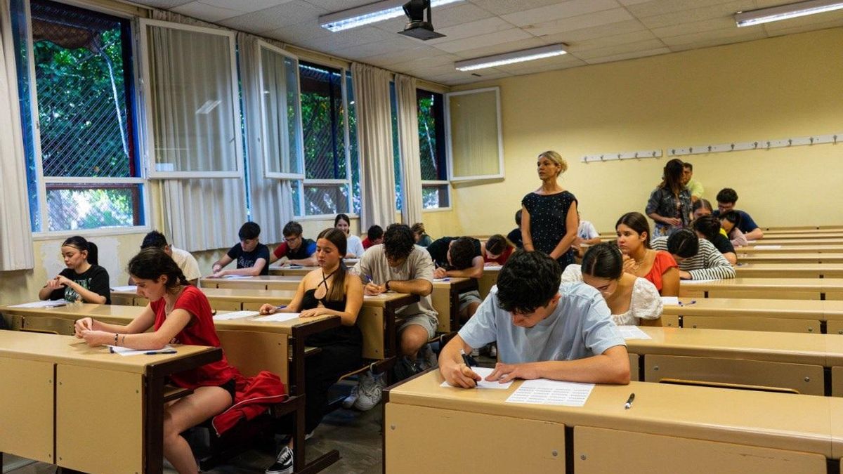 Sesión de examen de selectividad