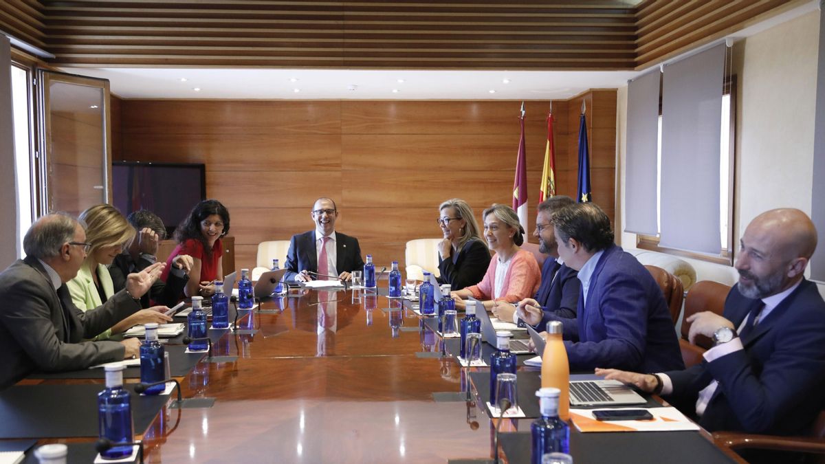 La Mesa de las Cortes de Castilla-La Mancha