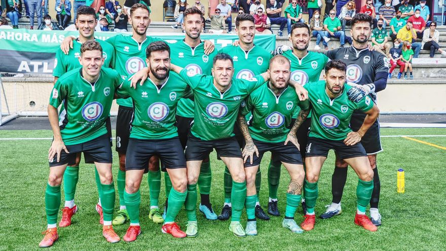 El Atlético Paso vuelve a su feudo para pelear por el ascenso directo a Segunda RFEF