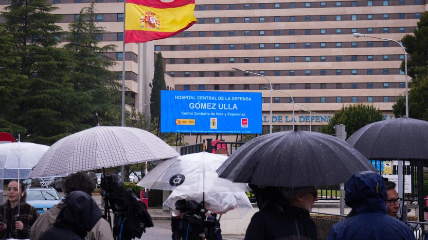 Fachada del Hospital Gómez Ulla, este domingo, donde llegarán los 14 pasajeros españoles del crucero Hondius.