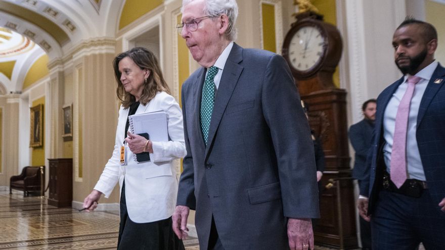 El Senado de EEUU rechaza celebrar el juicio político contra el jefe de migración de Biden