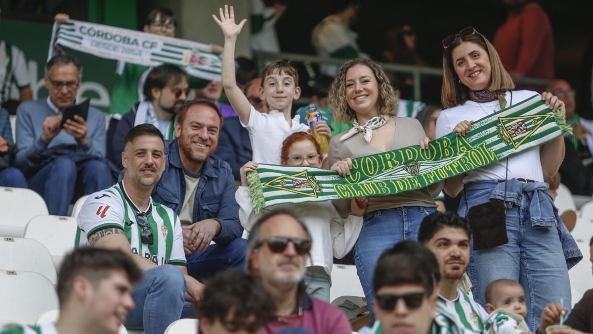 Grada Blanquiverde del Córdoba CF - Real Sociedad B