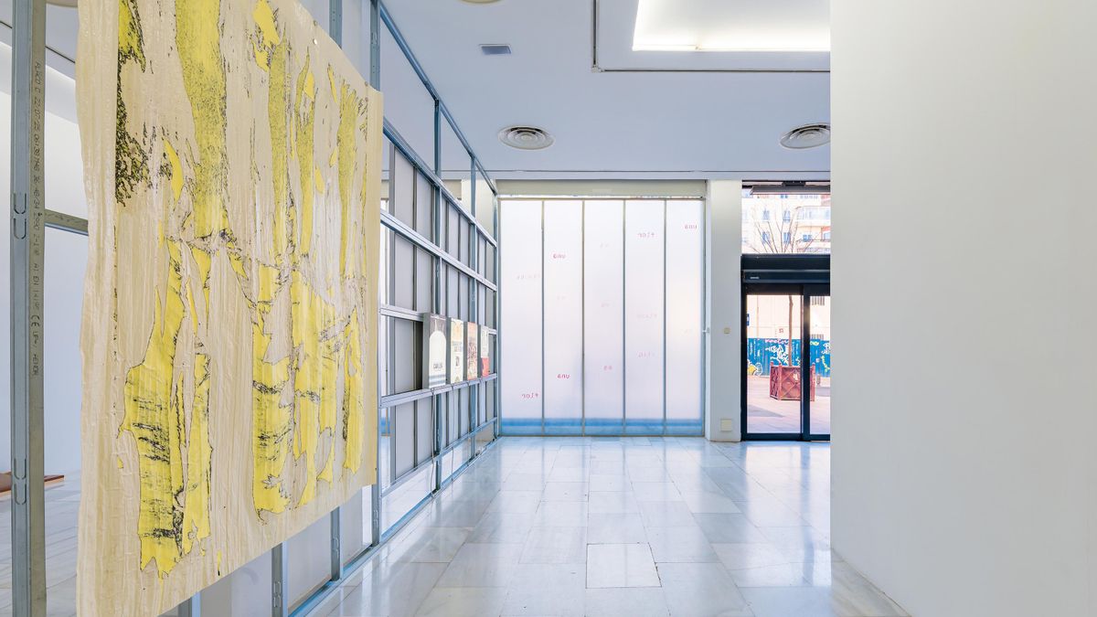 Exposición Circuitos de Artes Plásticas 2025 en la Sala de Arte Joven, con los trabajos de los diez ganadores de esta convocatoria anual abierta a los jóvenes artistas menores de 35 años residentes en la Comunidad de Madrid