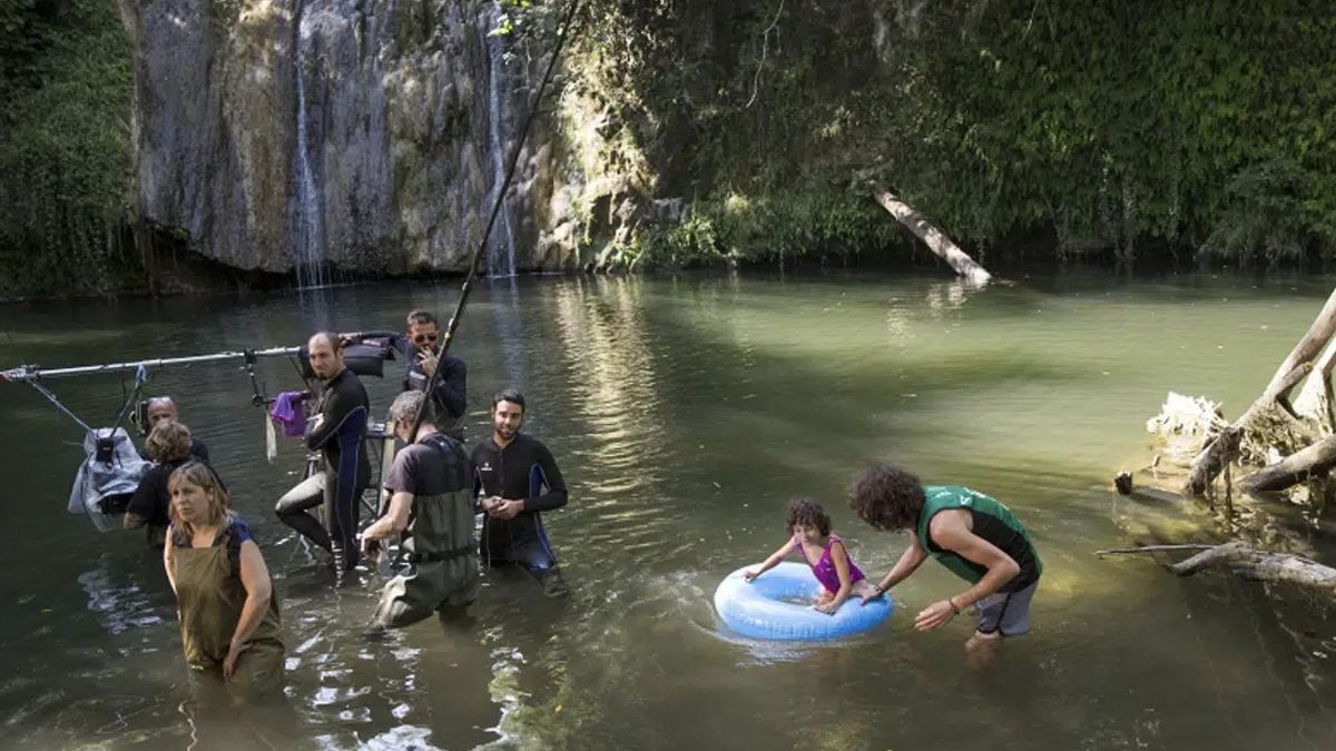 Momento del rodaje de "Verano 1993"