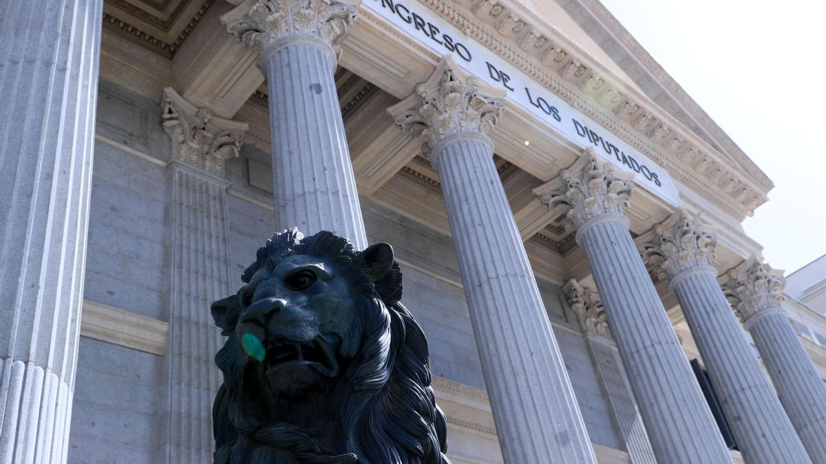 Fachada del Congreso de los Diputados . EFE/ Fernando Alvarado