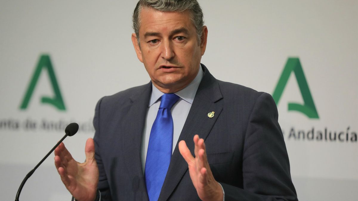 El consejero de la Presidencia, Antonio Sanz, este martes en la rueda de prensa del Consejo de Gobierno.