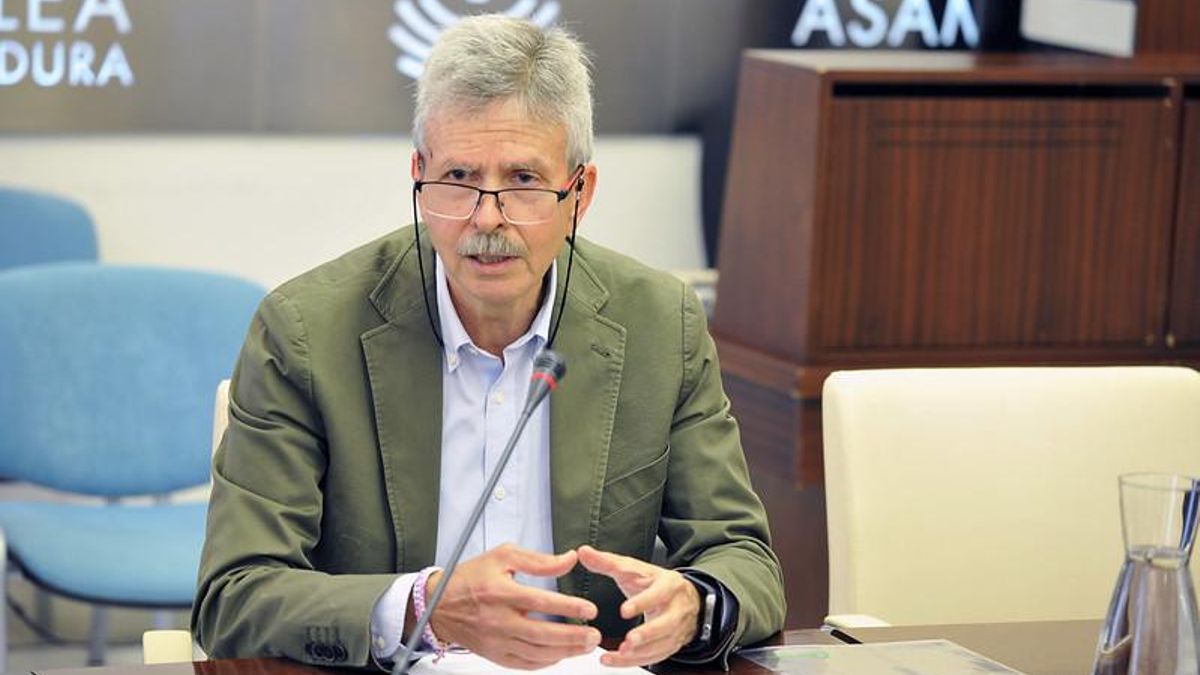 El expresidente de Enresa advierte de que si se reduce la tasa no se podrán gestionar con seguridad los residuos radiactivos