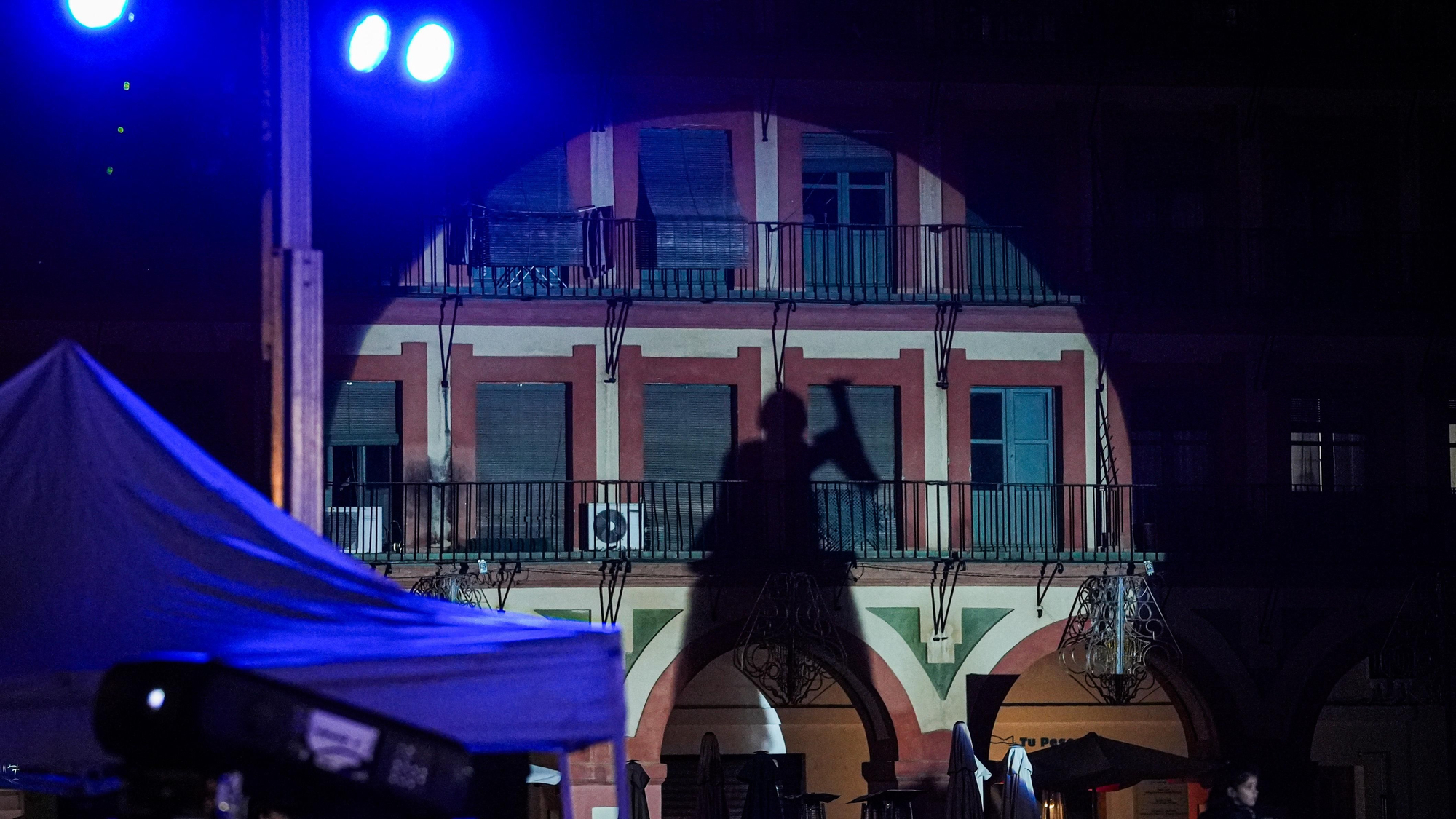 Espectáculo de acrobacias en la Corredera