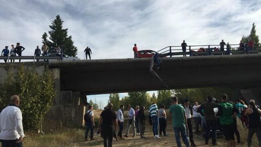 Accidente en la LE-30 a la altura de Puente Castro. / Foto: @Radar_Leon