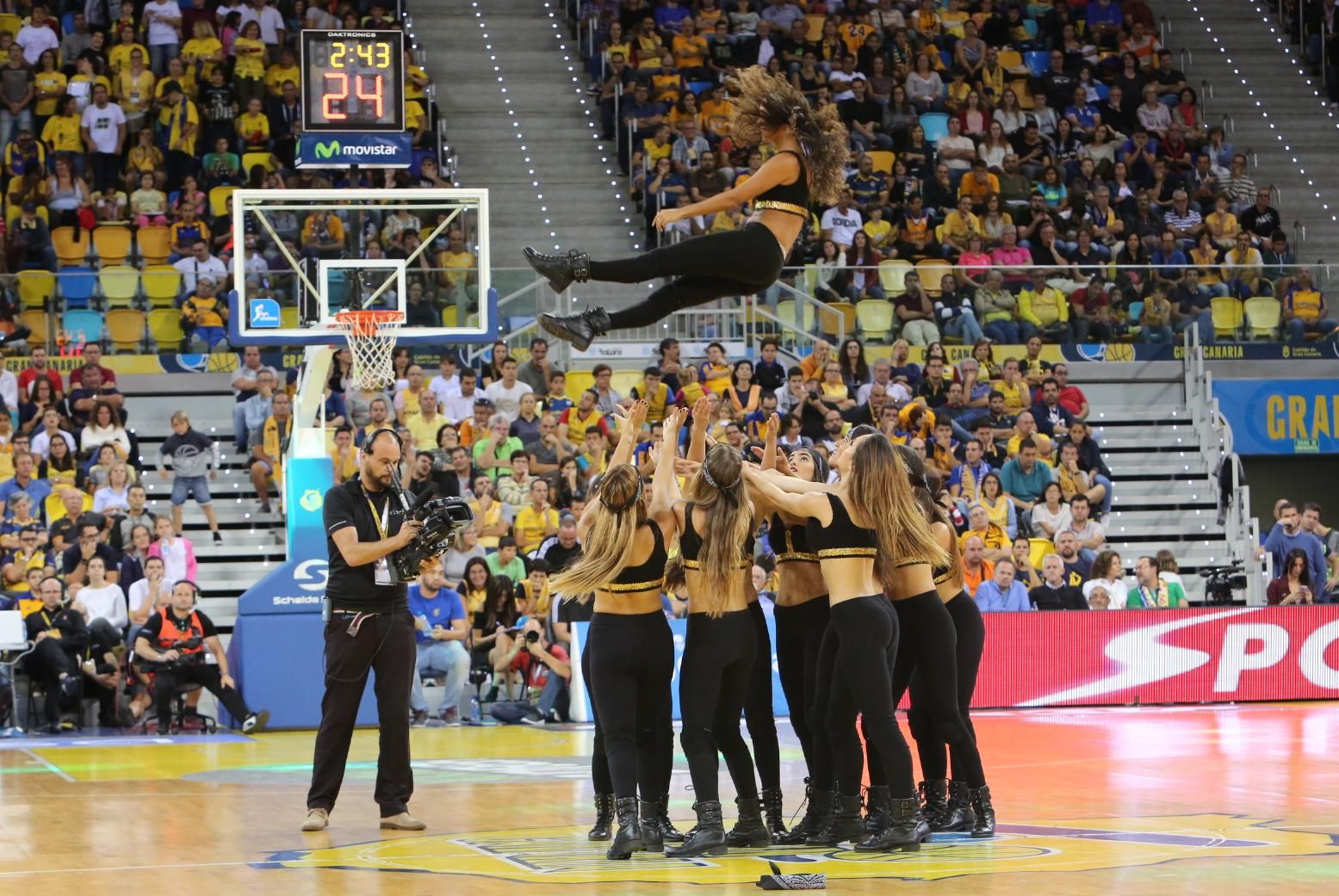 Imágenes del encuentro entre el Herbalife Gran Canaria y el Real Madrid. Alejandro Ramos.
