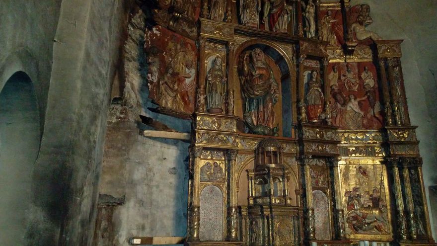 Incendio en la Iglesia de Santa Marina de Balboa.