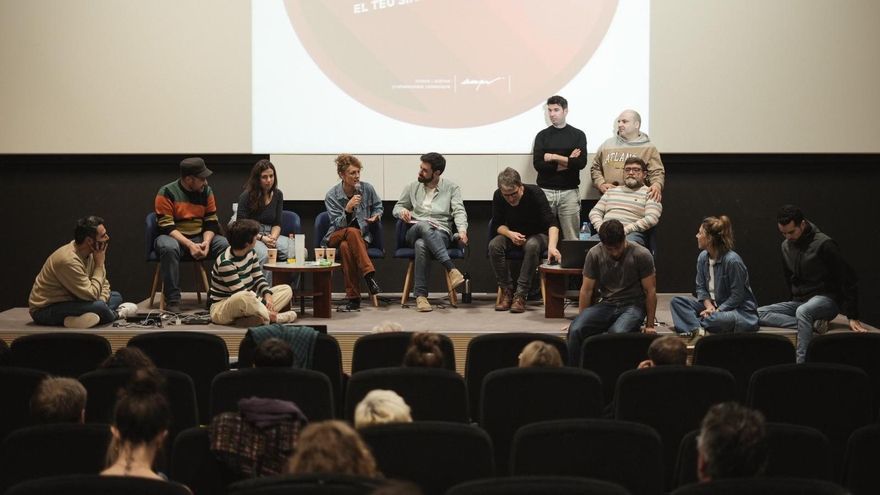 Los profesionales de las artes escénicas reclaman la dimisión del director del Institut Valencià de Cultura por "poner en riesgo el sector"