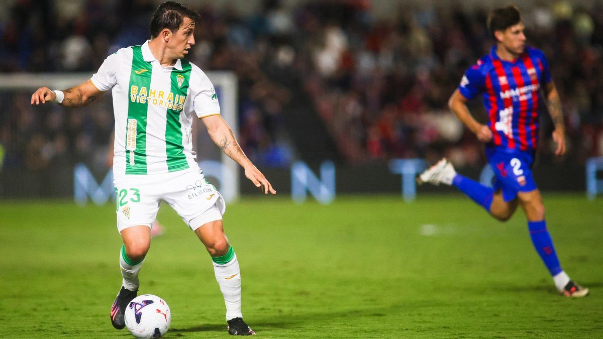 El CD Eldense - Córdoba CF, en imágenes