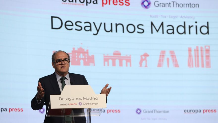 El candidato del PSOE a la Presidencia de la Comunidad de Madrid, Ángel Gabilondo, interviene en un Desayuno Madrid de Europa Press, a 19 de abril de 2021, en el Auditorio "El Beatriz Madrid", Madrid, (España). Su aparición se produce un día después del i