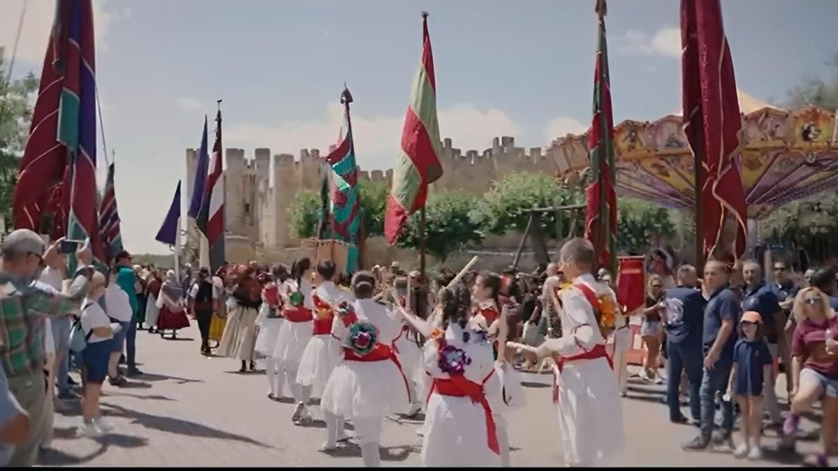 Valencia de Don Juan reúne gastronomía, tradición y cultura leonesa en la IV Feria Manxares y Añoranzas